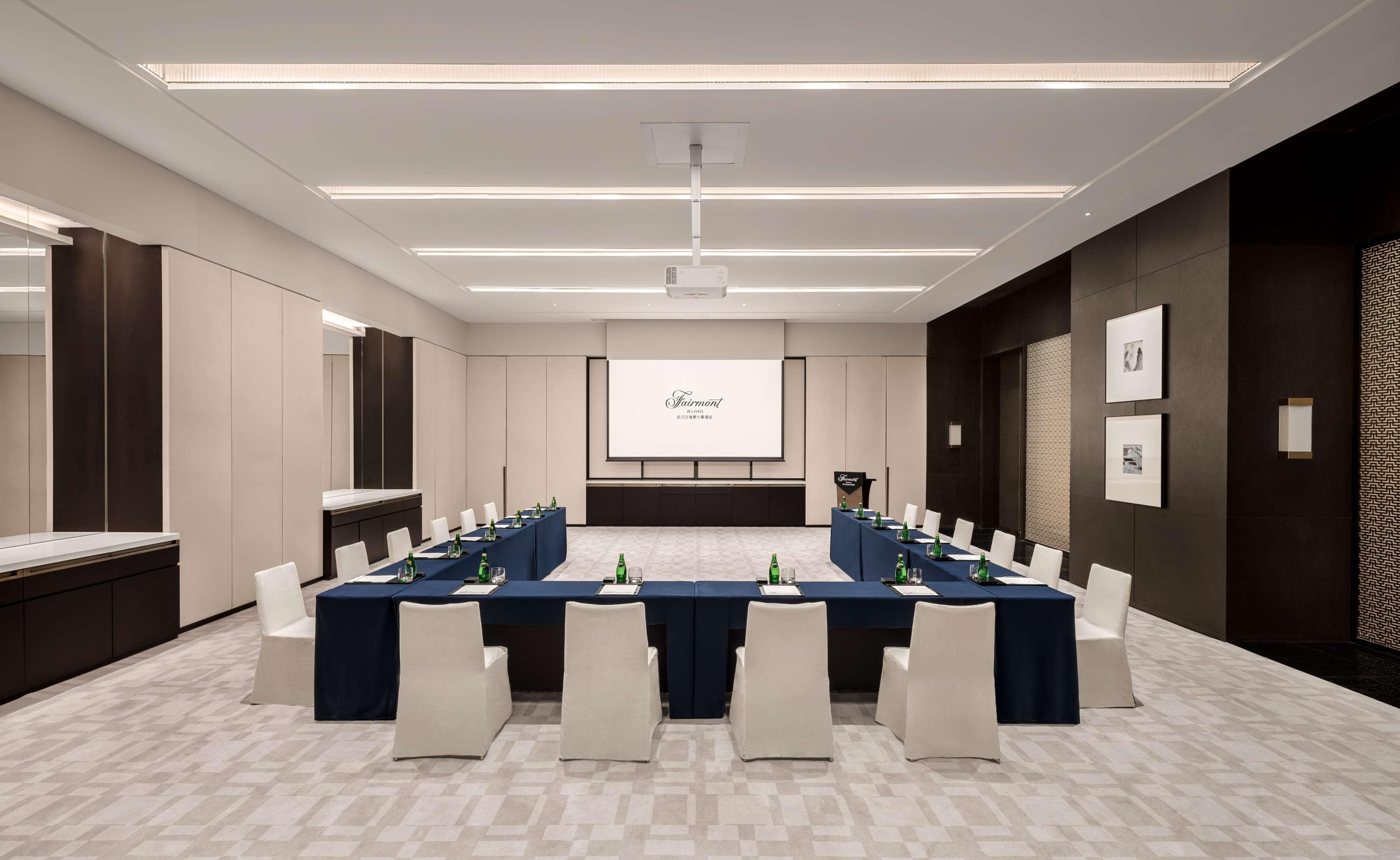 Fairmont Wuhan Exterior photo